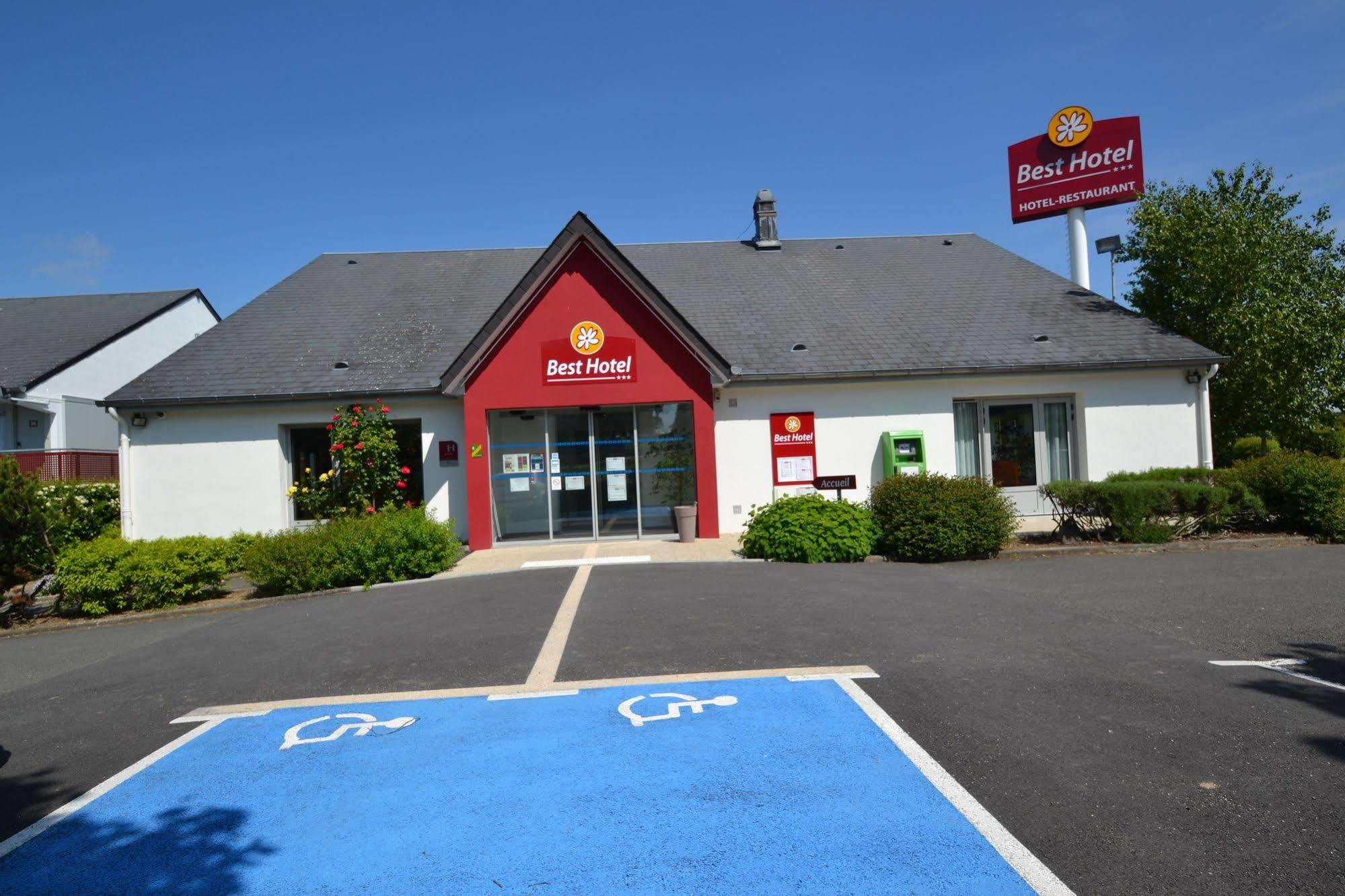 Brit Hotel Mayenne Eksteriør billede